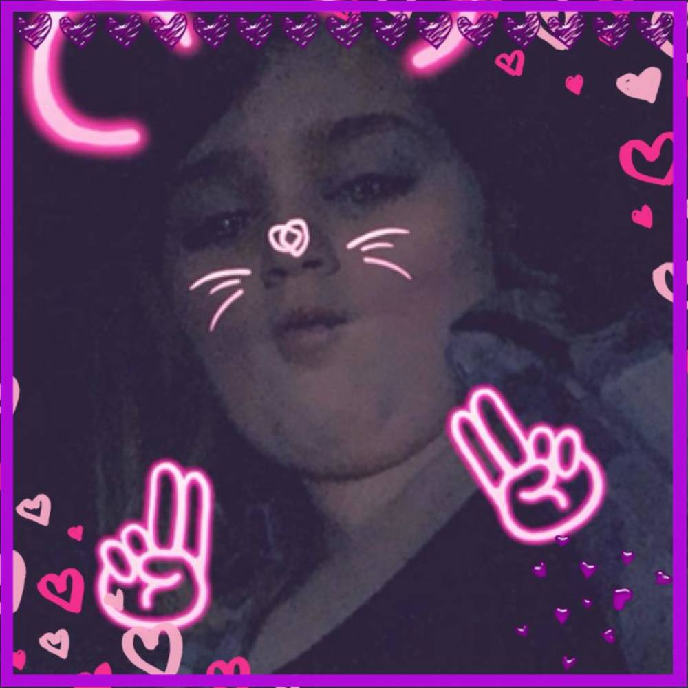 Meet your Posher, Kendra